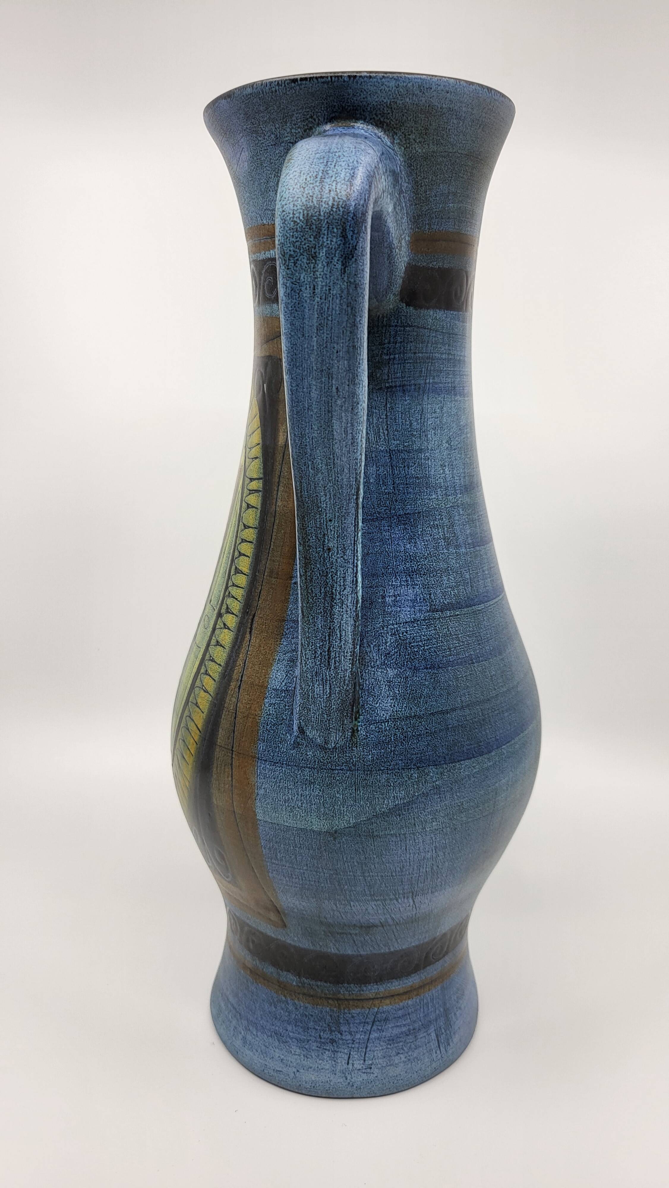 Jean de Lespinasse vase in blue ceramic, Côte d'Azur, France, 1950.