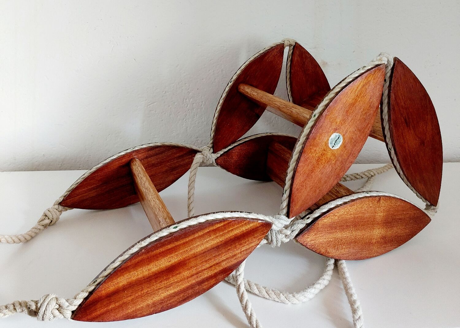 Echelle de bateau vintage bois et cordage
