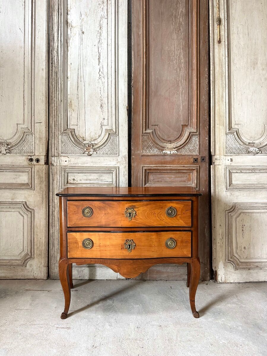 Commode sauteuse en merisier époque 1900