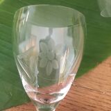 Set of 16 antique glasses
