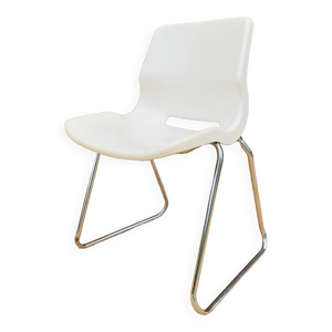 Chaise scandinave Overman - svante