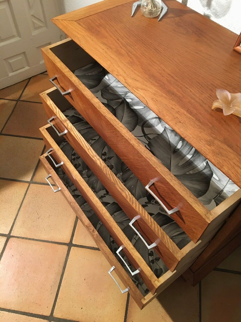 Vintage  chest of drawers