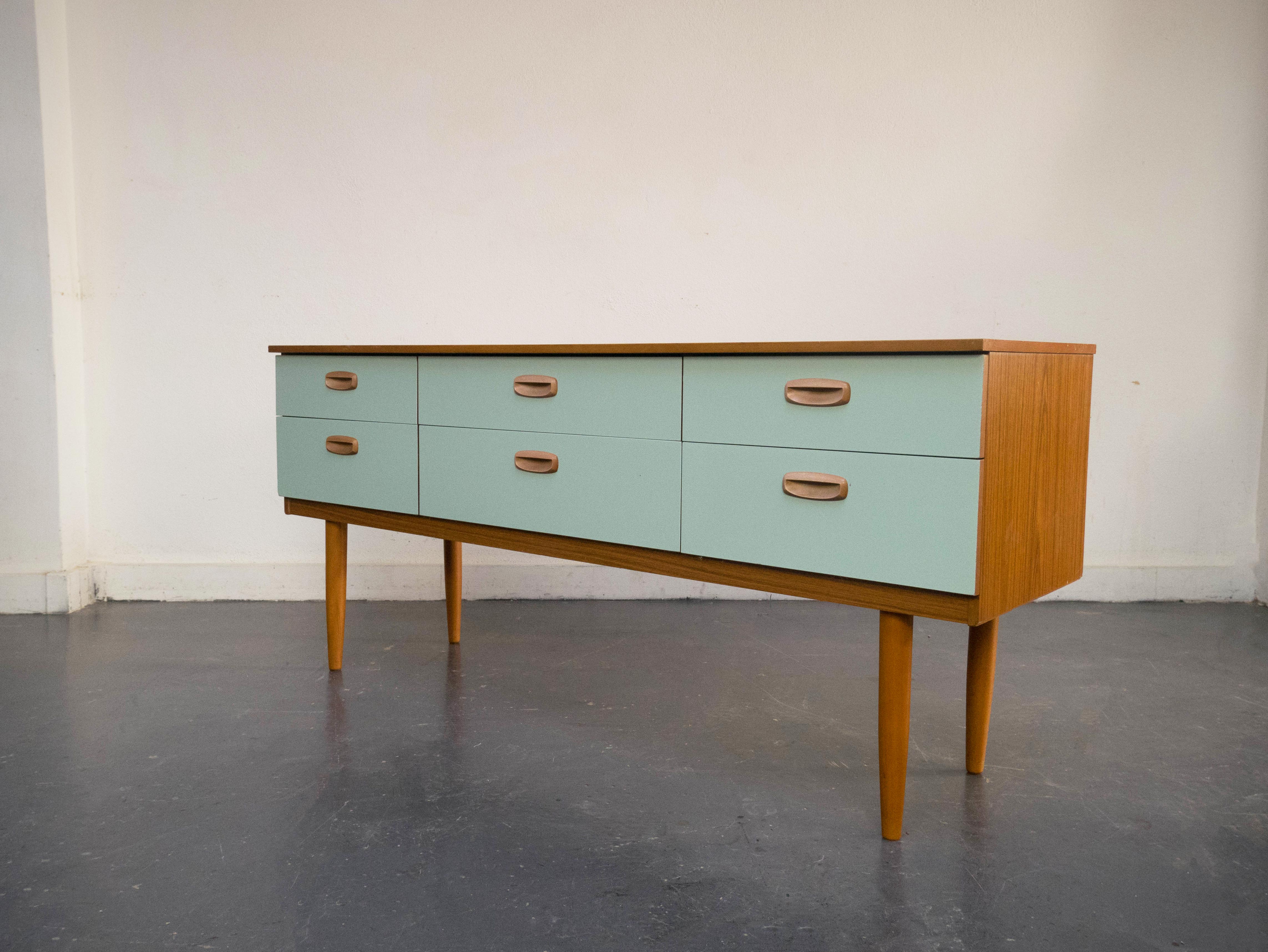Enfilade scandinave 152 cm