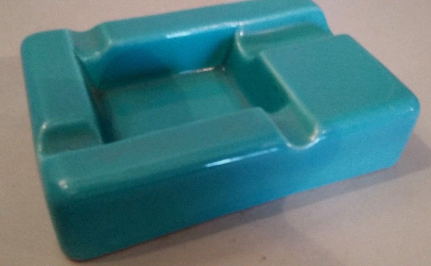 Ashtray vintage turquoise faience