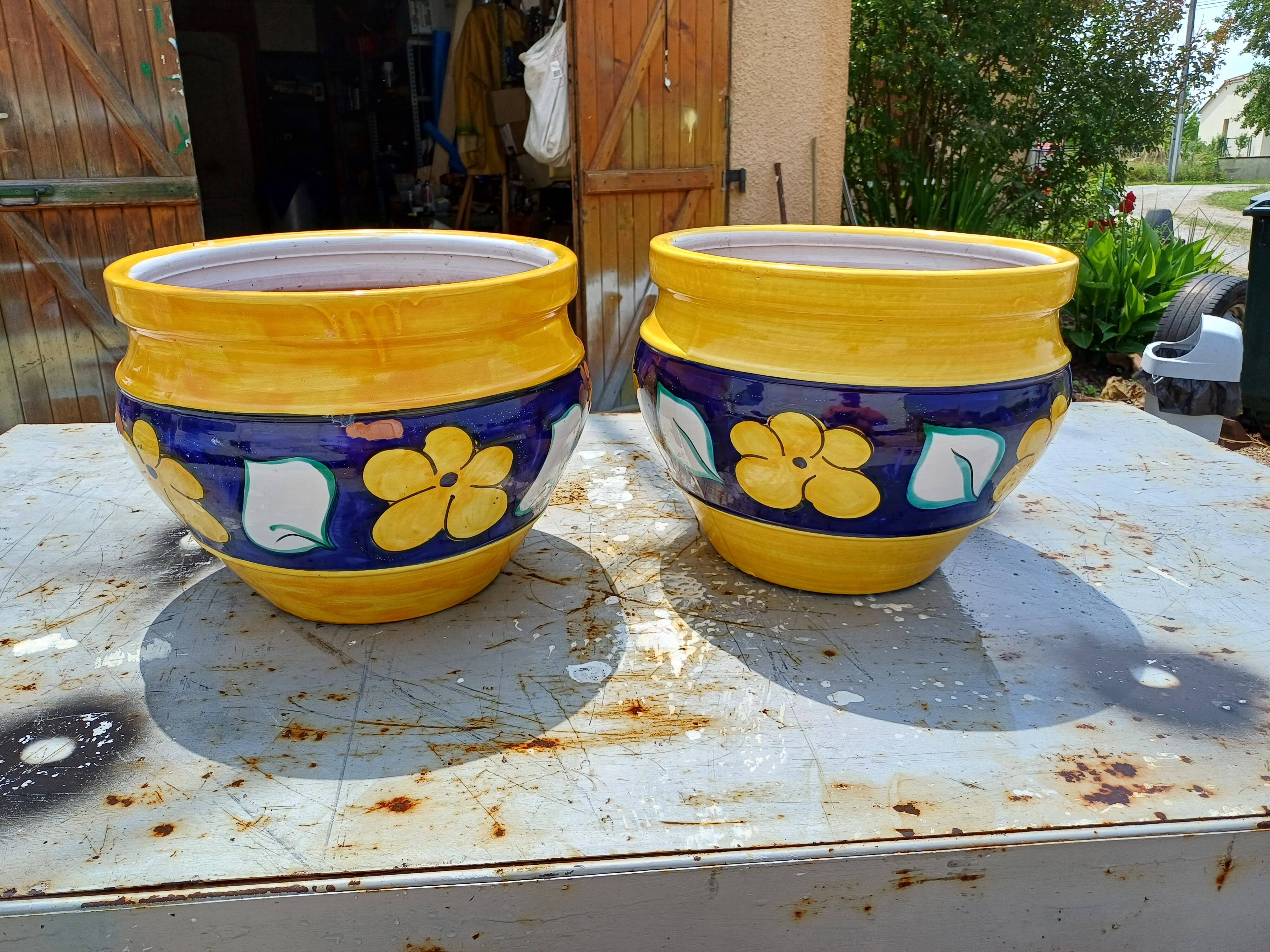 Pair of glazed terracotta planters