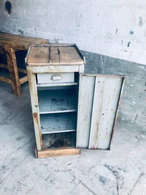 Workshop furniture