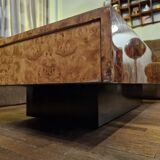 Italian design coffee table in burl wood by Roche Bobois, 1970s.