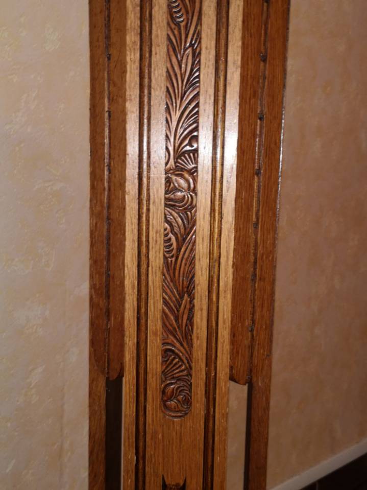Pedestal harness sheath oak art deco 1940
