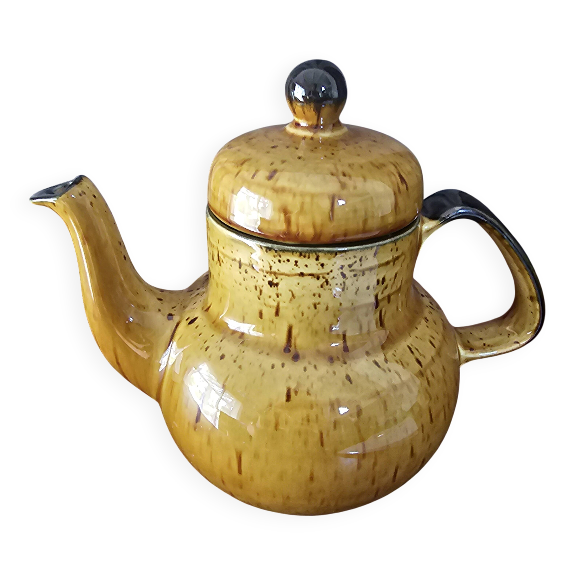 Teapot model Palma, Boch manufacture