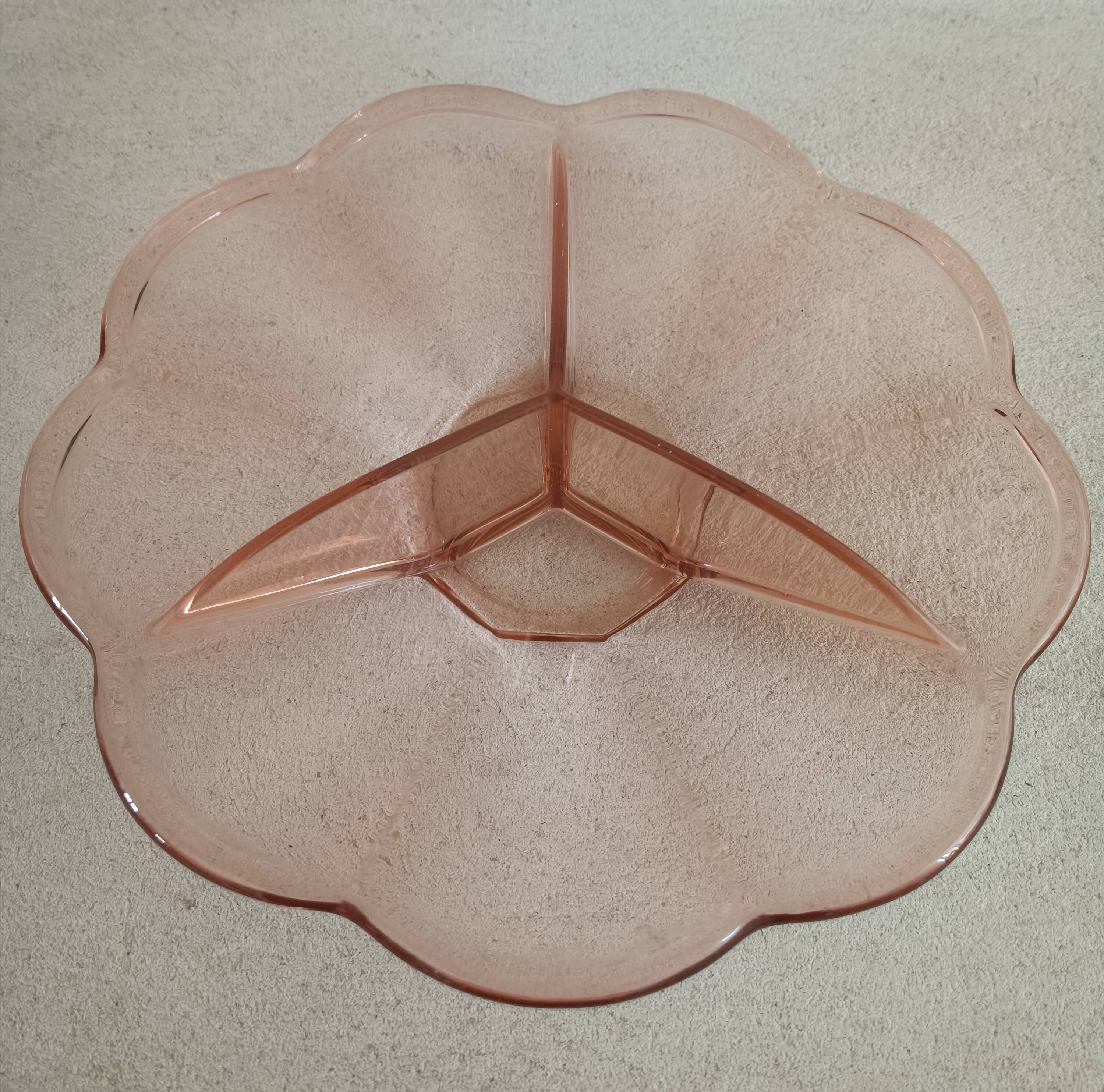 Molded glass fruit cup