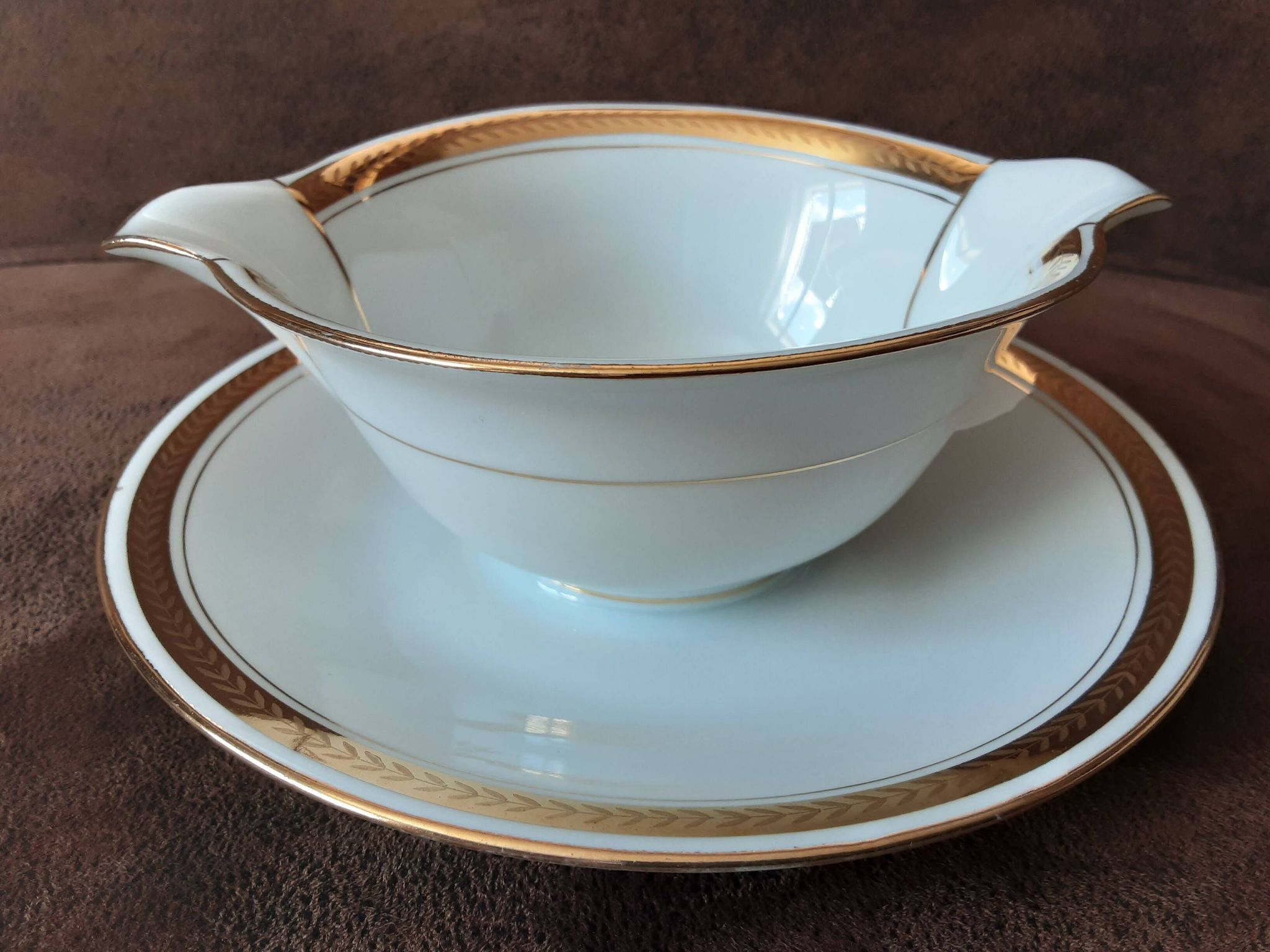 Sauceboat Art Porcelain Limoges Porcelain
