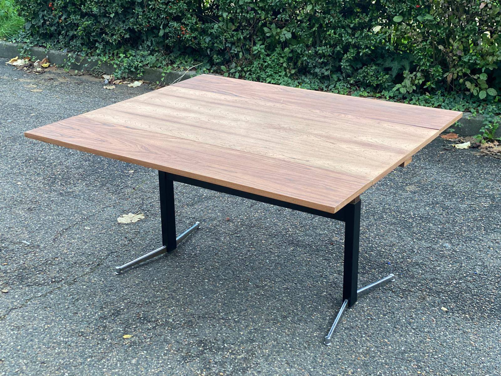 Renovated convertible lift-up coffee table in raw wood