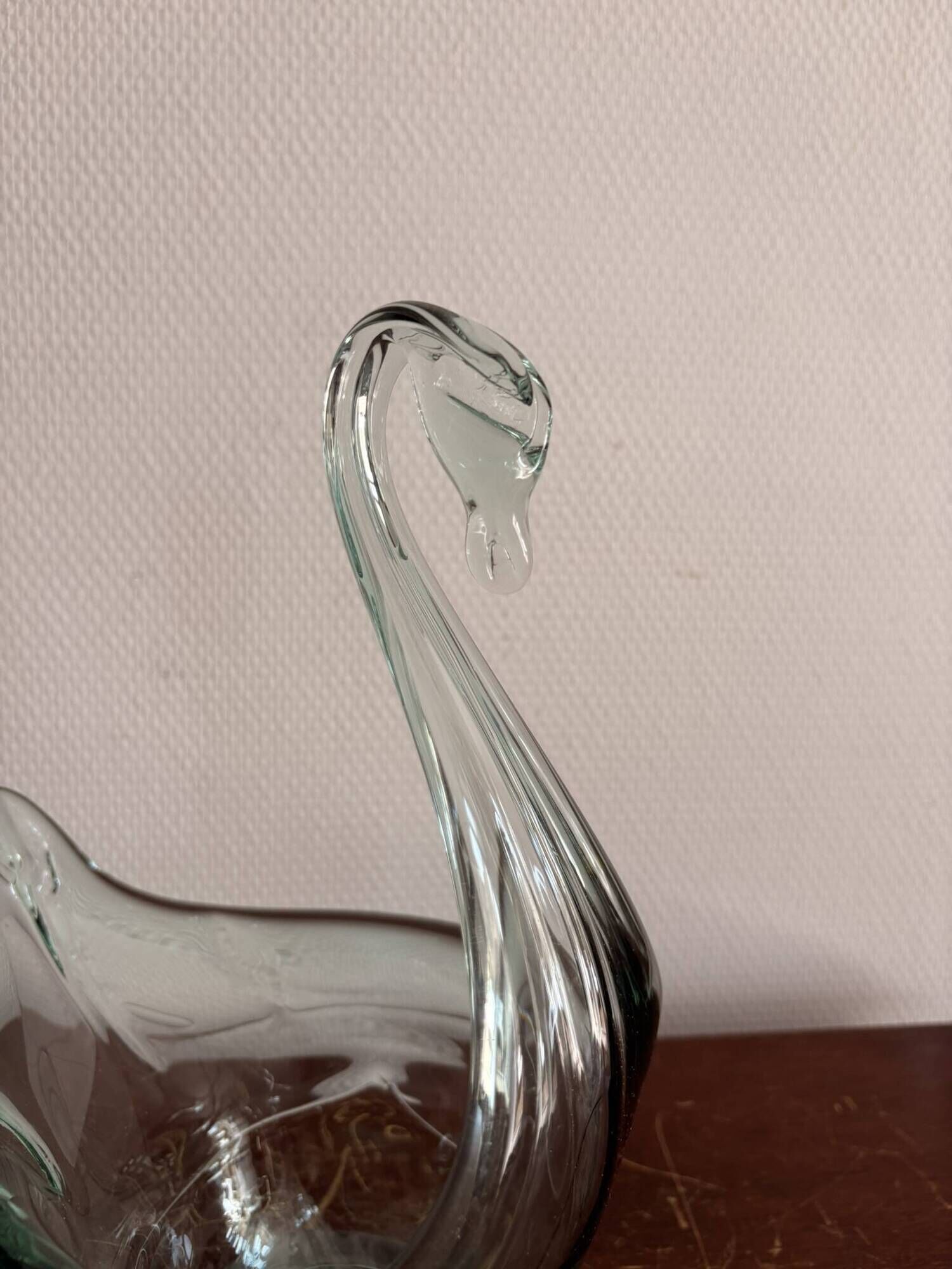 Green Glass Coupe Vase Swan Murano 26 cm Art Deco or 1950s Style