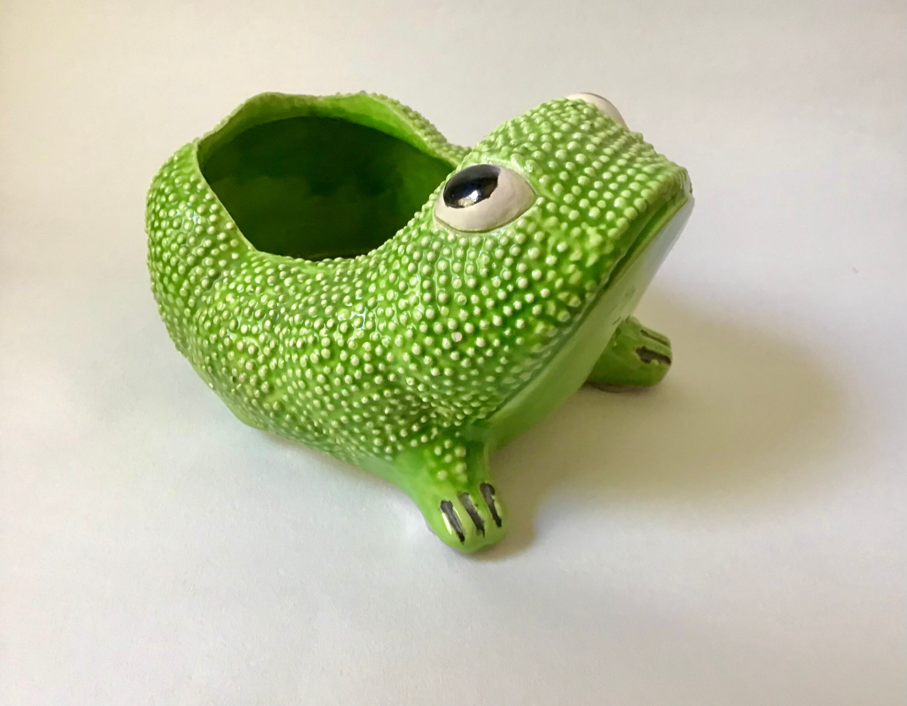 Frog vase Jean Roger