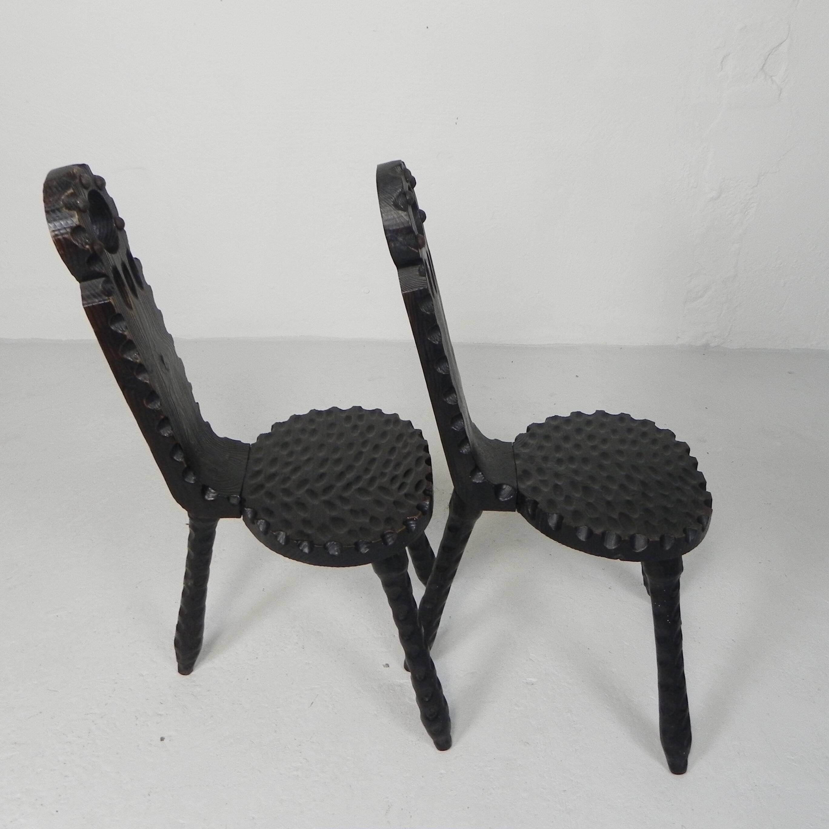 Set of 2 Spanish Brutalist chairs and coffee table, 1960s