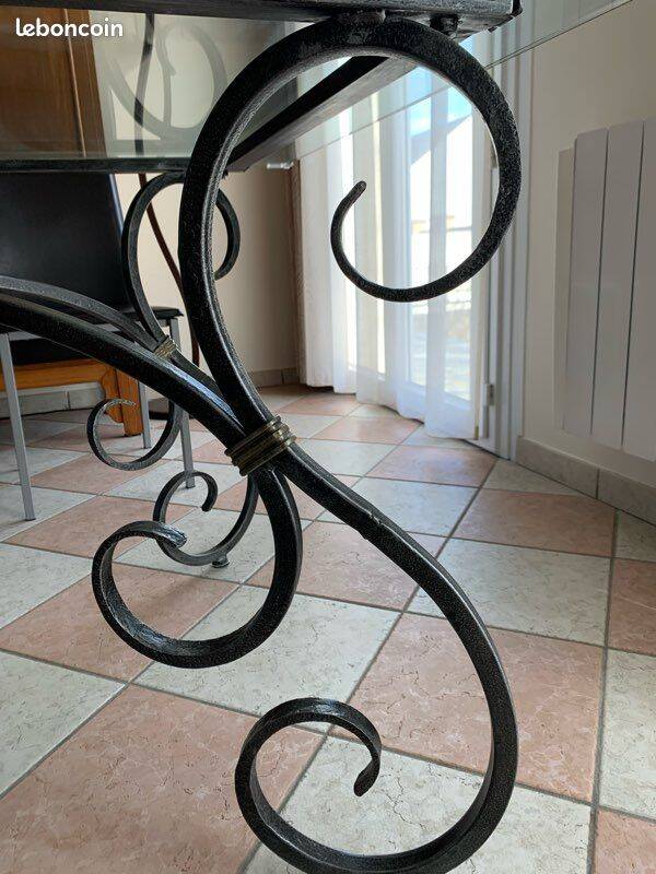 Dining table