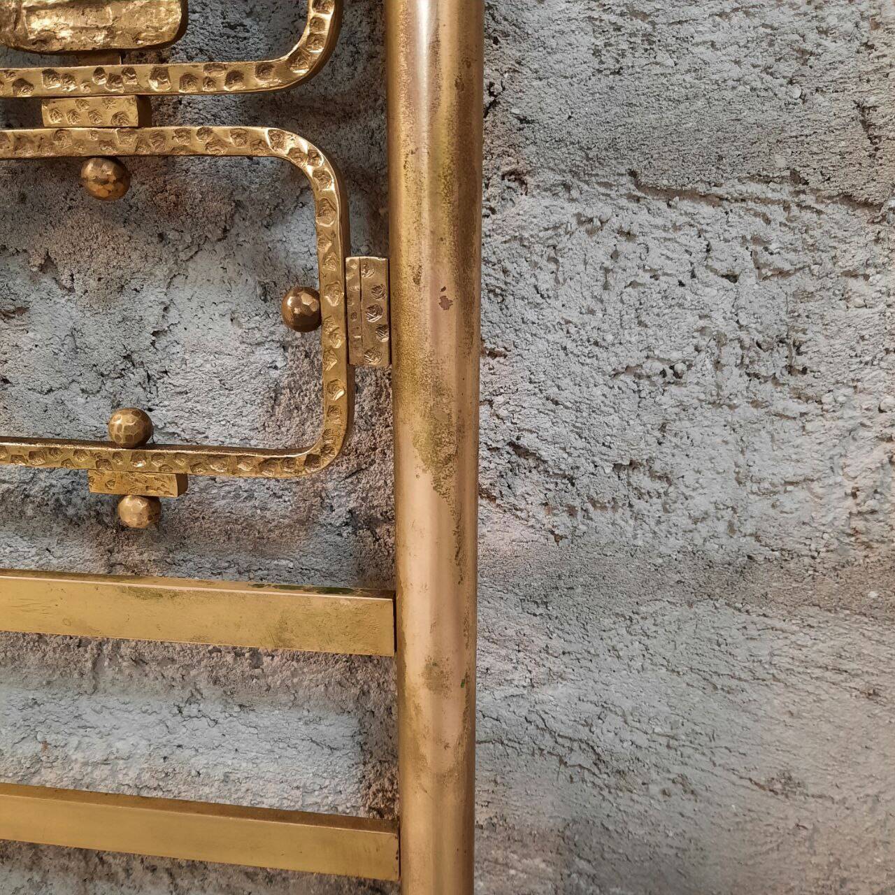 60s/70s bed design Luciano Frigerio in gilded brass