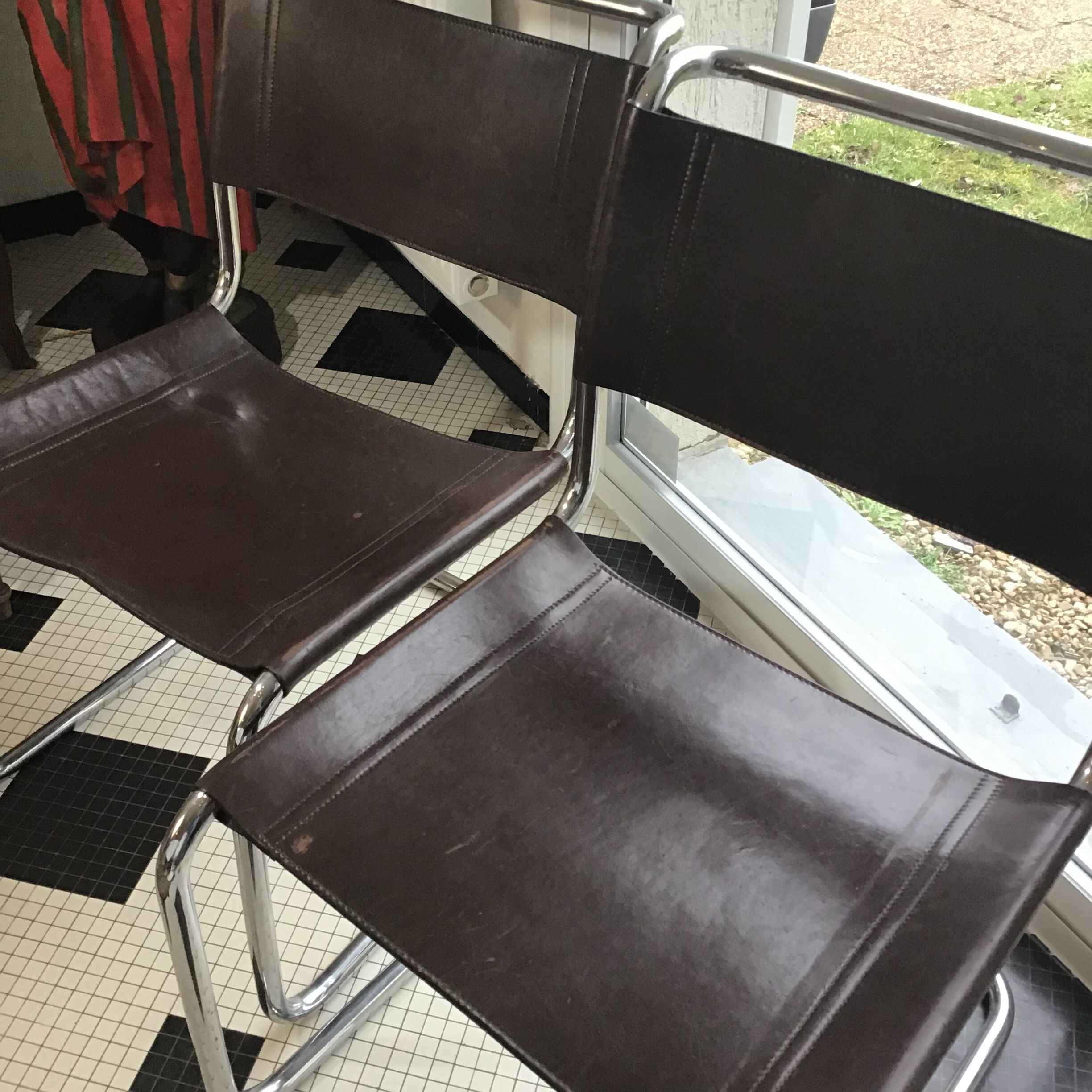 Suite of four S33 chairs