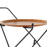 Trolley with loose round trays in the style of Jie Giantofte