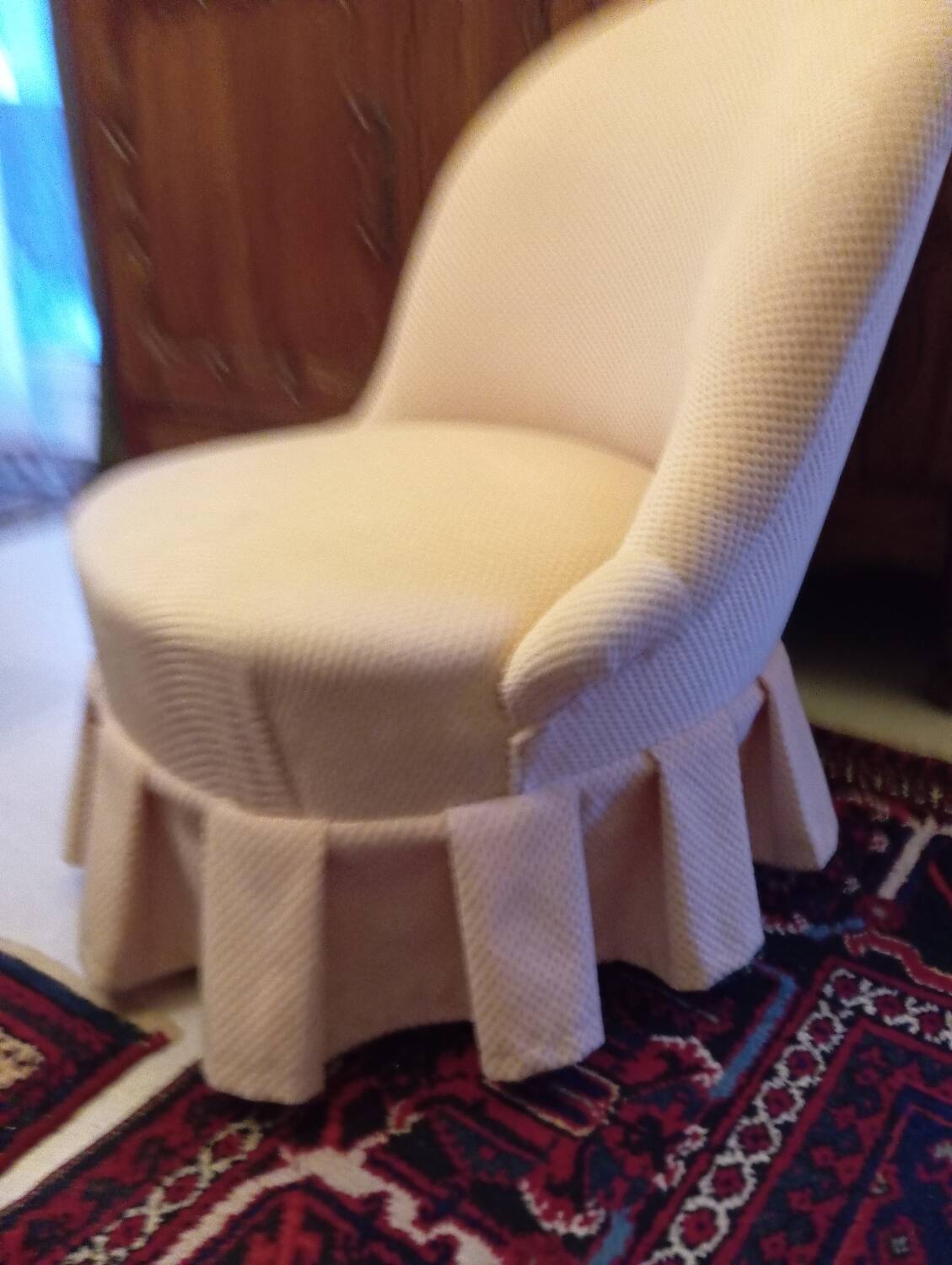 Pale pink velvet toad