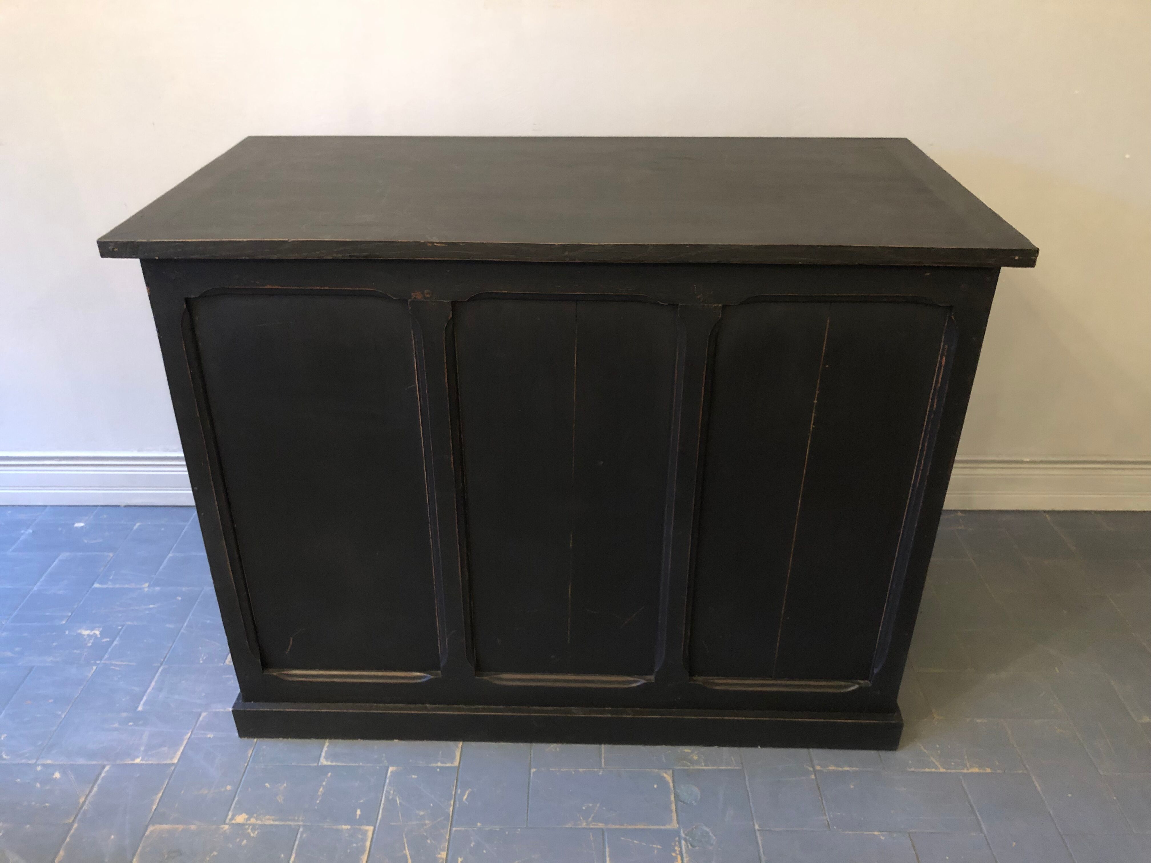 Antique store counter, 6 drawers
