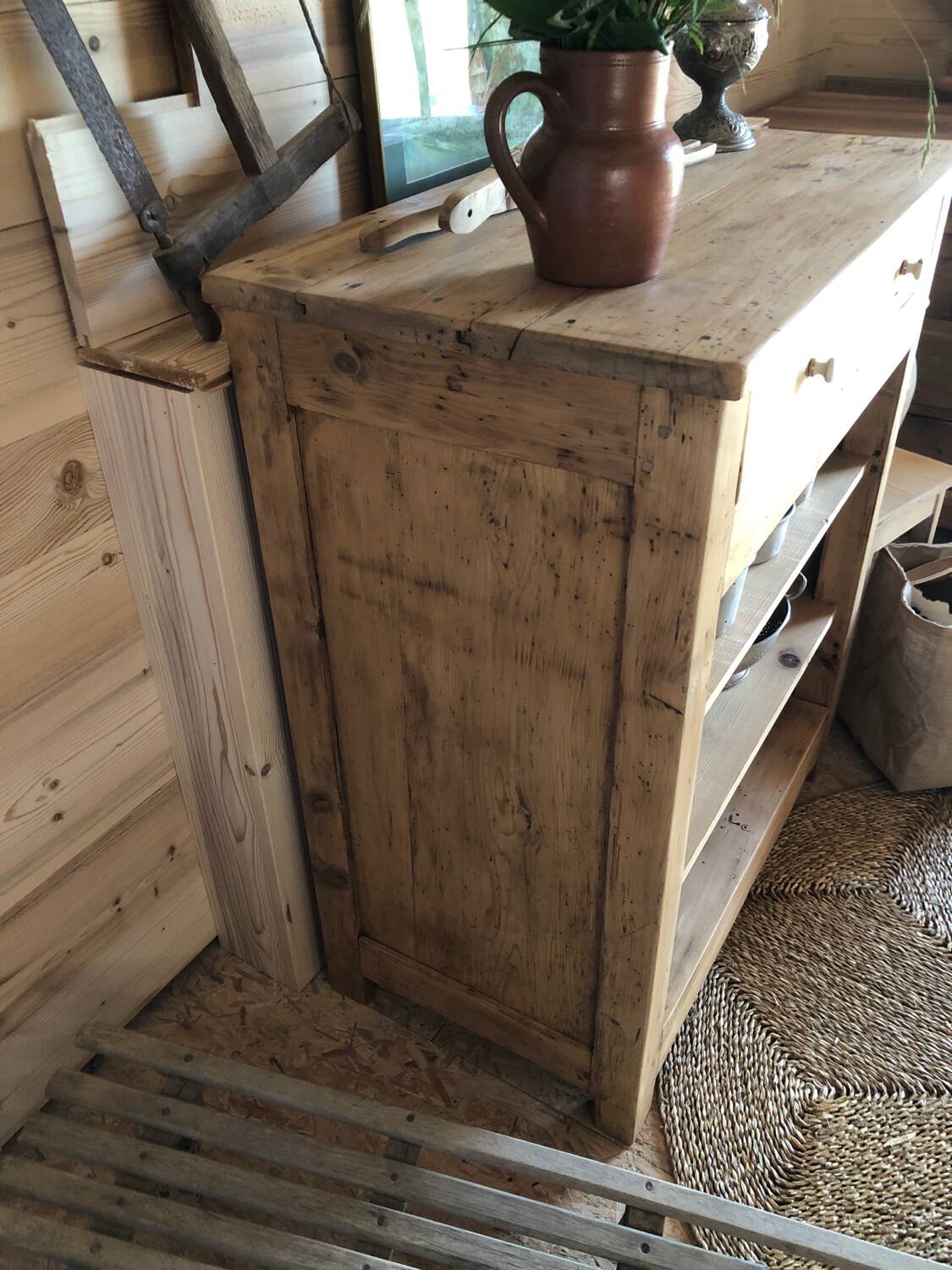 Meuble de chalet d’alpage, confiturier