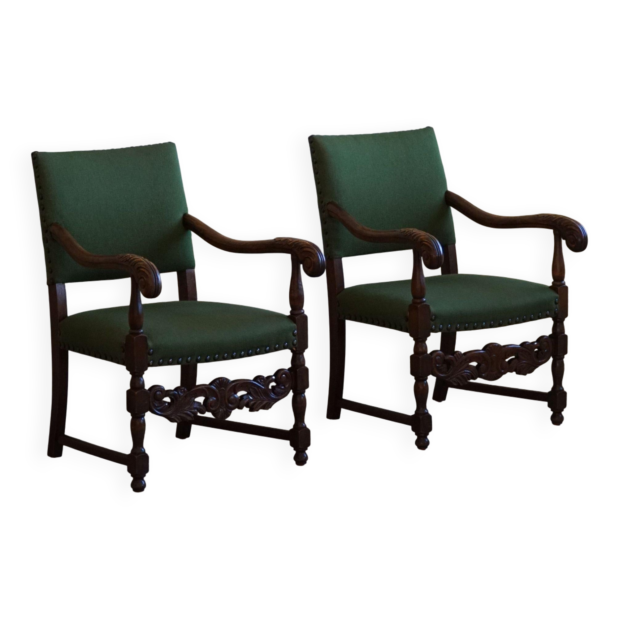 Oak and wool armchairs, Louis XIII style, by a French cabinetmaker from the 1930s.