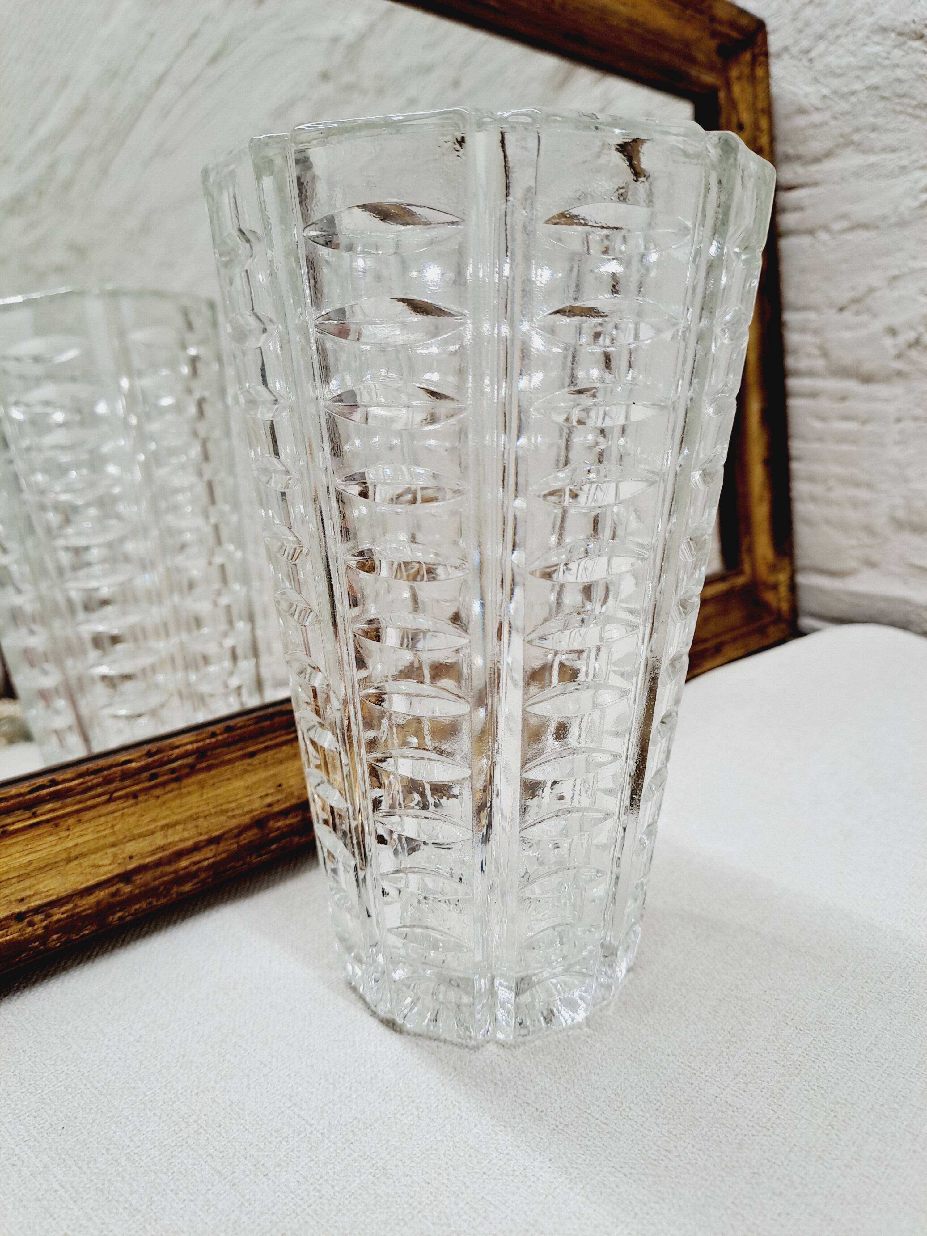 Chiseled glass vase 1960s