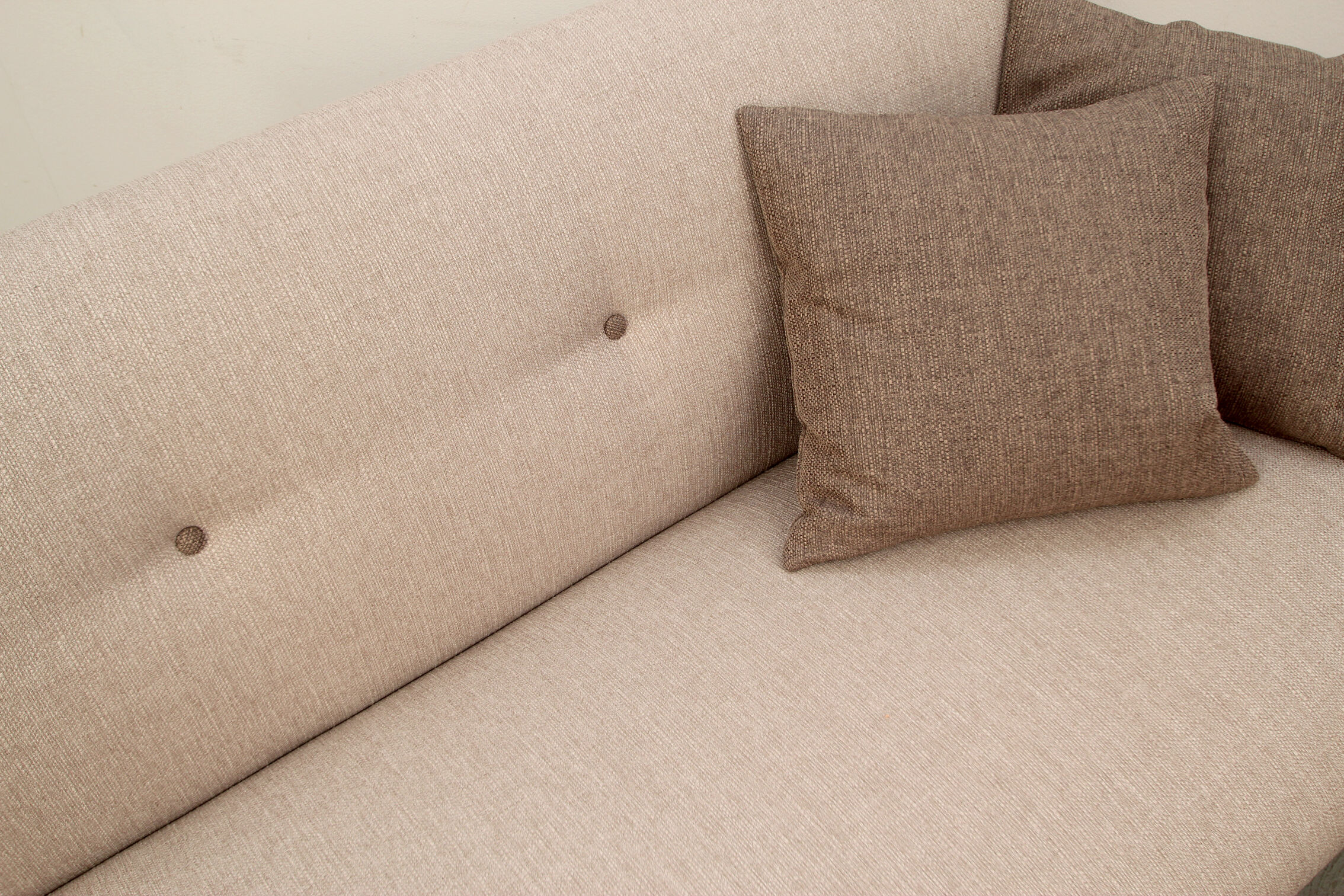 Scandinavian 3-seater sofa in beige, completely restored