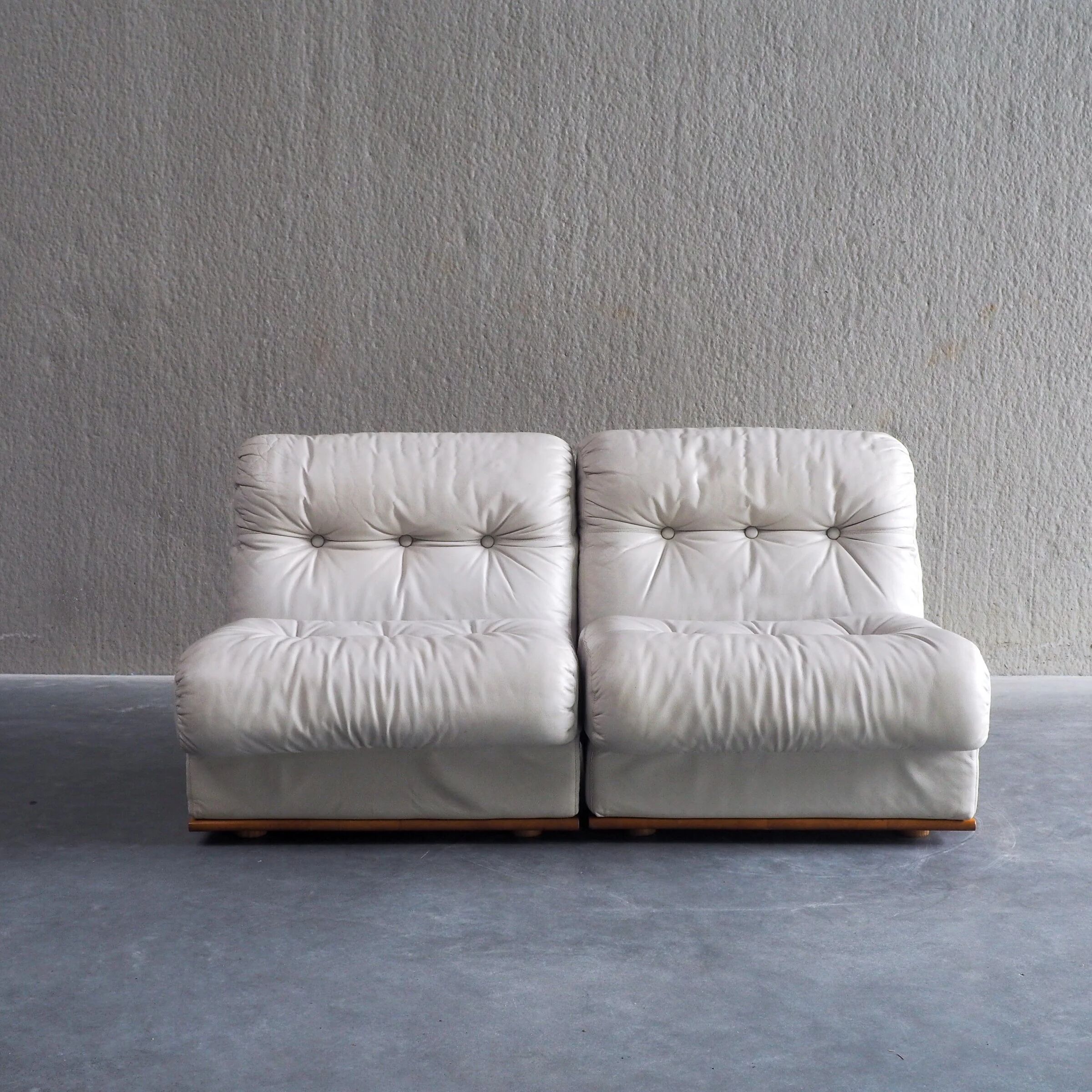 Fauteuil de salon italien des années 50