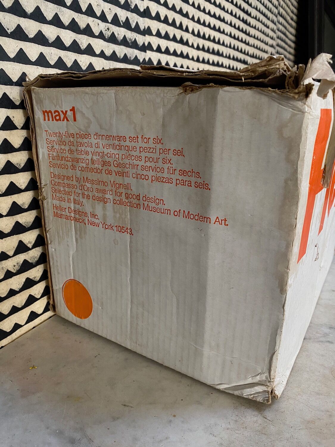 Massimo Vignelli Tableware Service for Heller