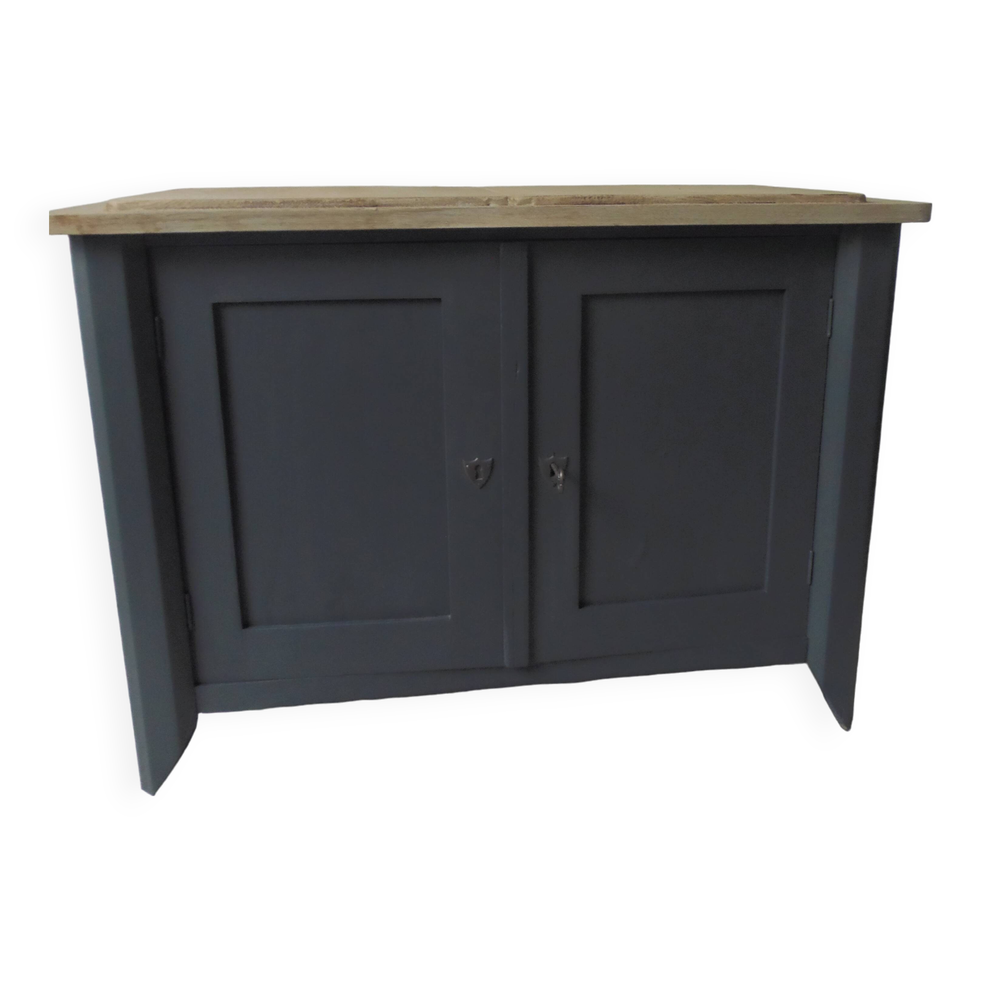 Small low Parisian sideboard re-enchanted in slate gray, medium oak waxed top.