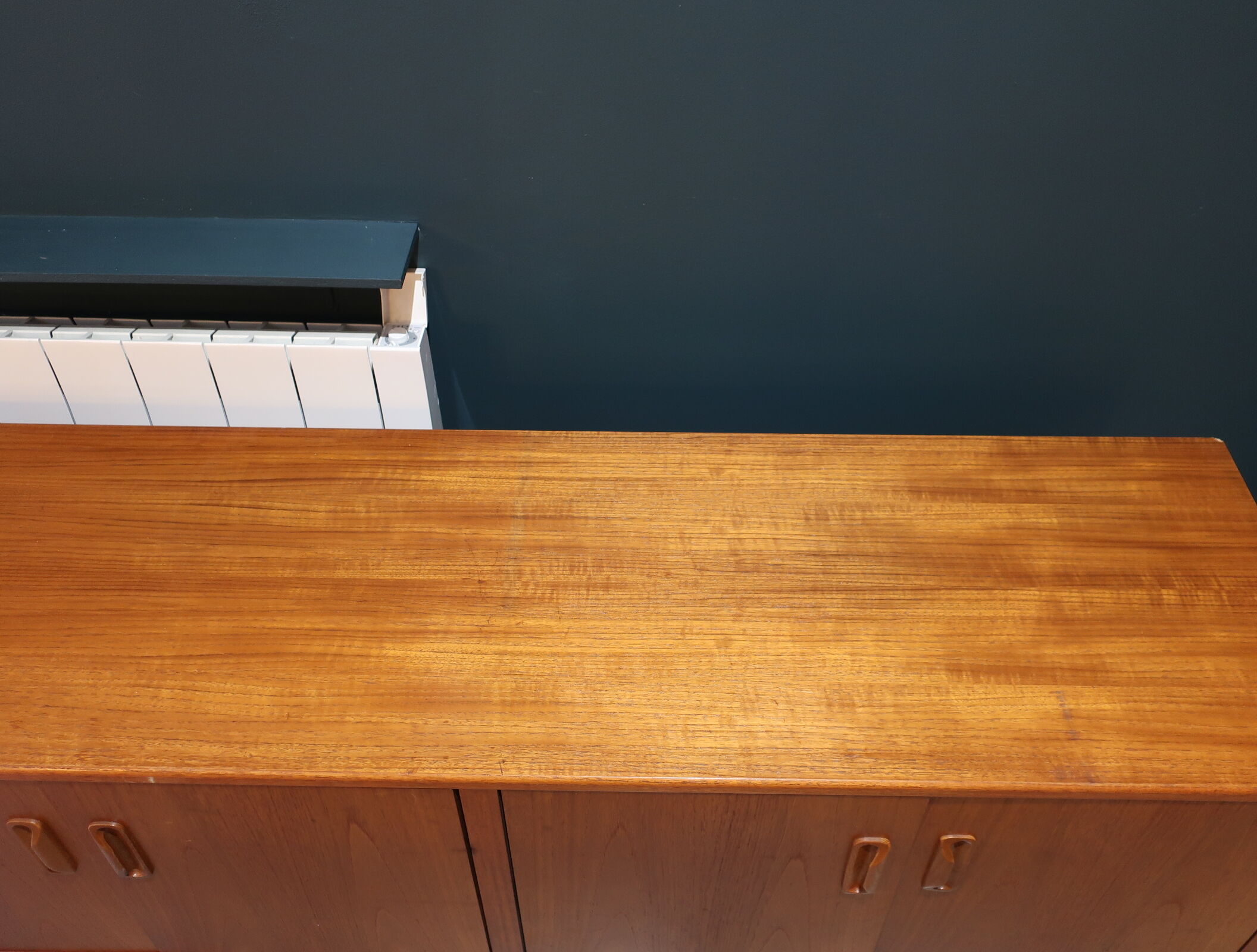 Teak string from the 60s foot pins