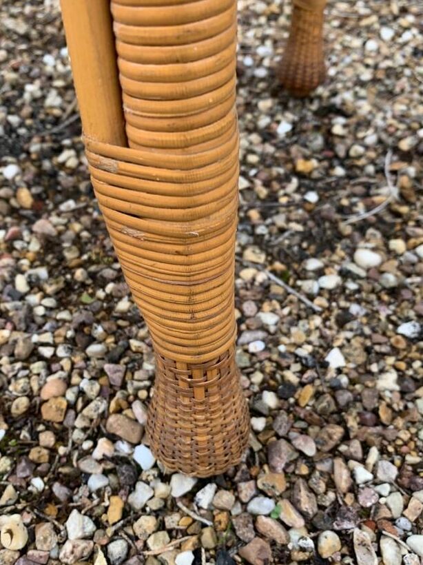 Woven rattan dessert