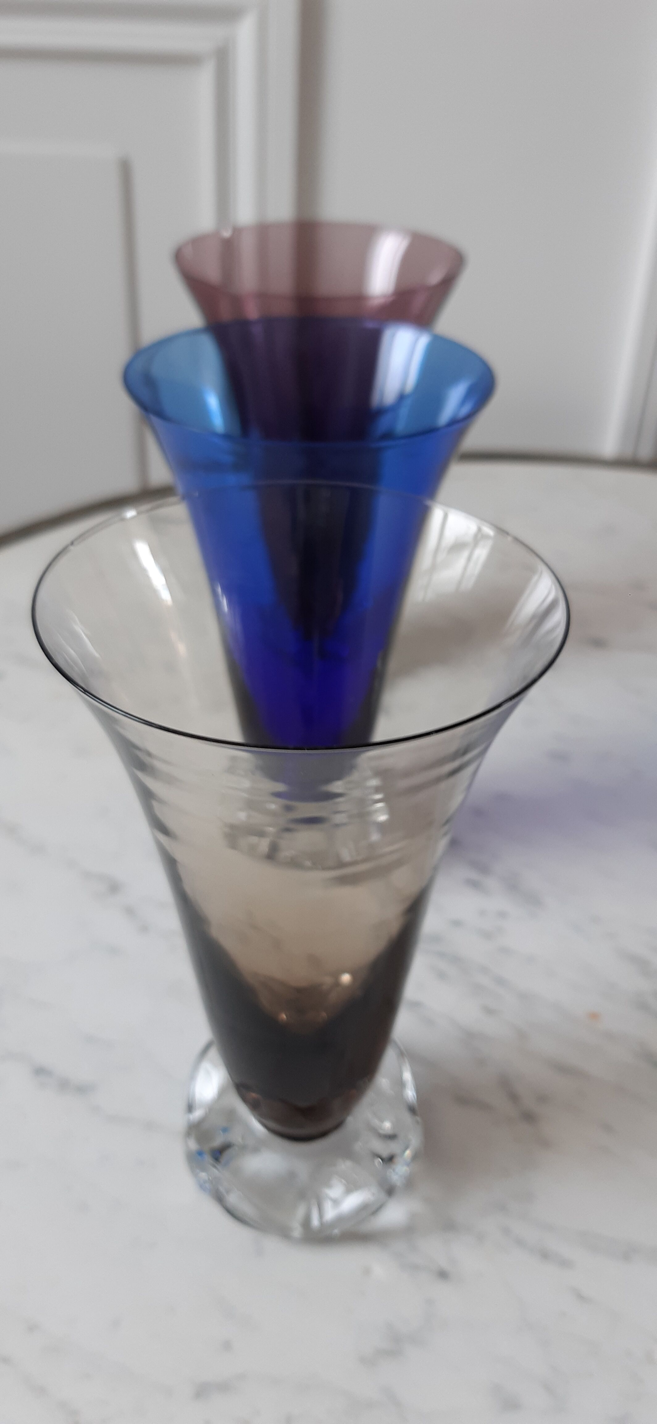 Set of 3 glasses with feet flowers design 60s-70s