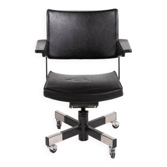 Gispen desk chair Model 1637 by AR Cordemeyer