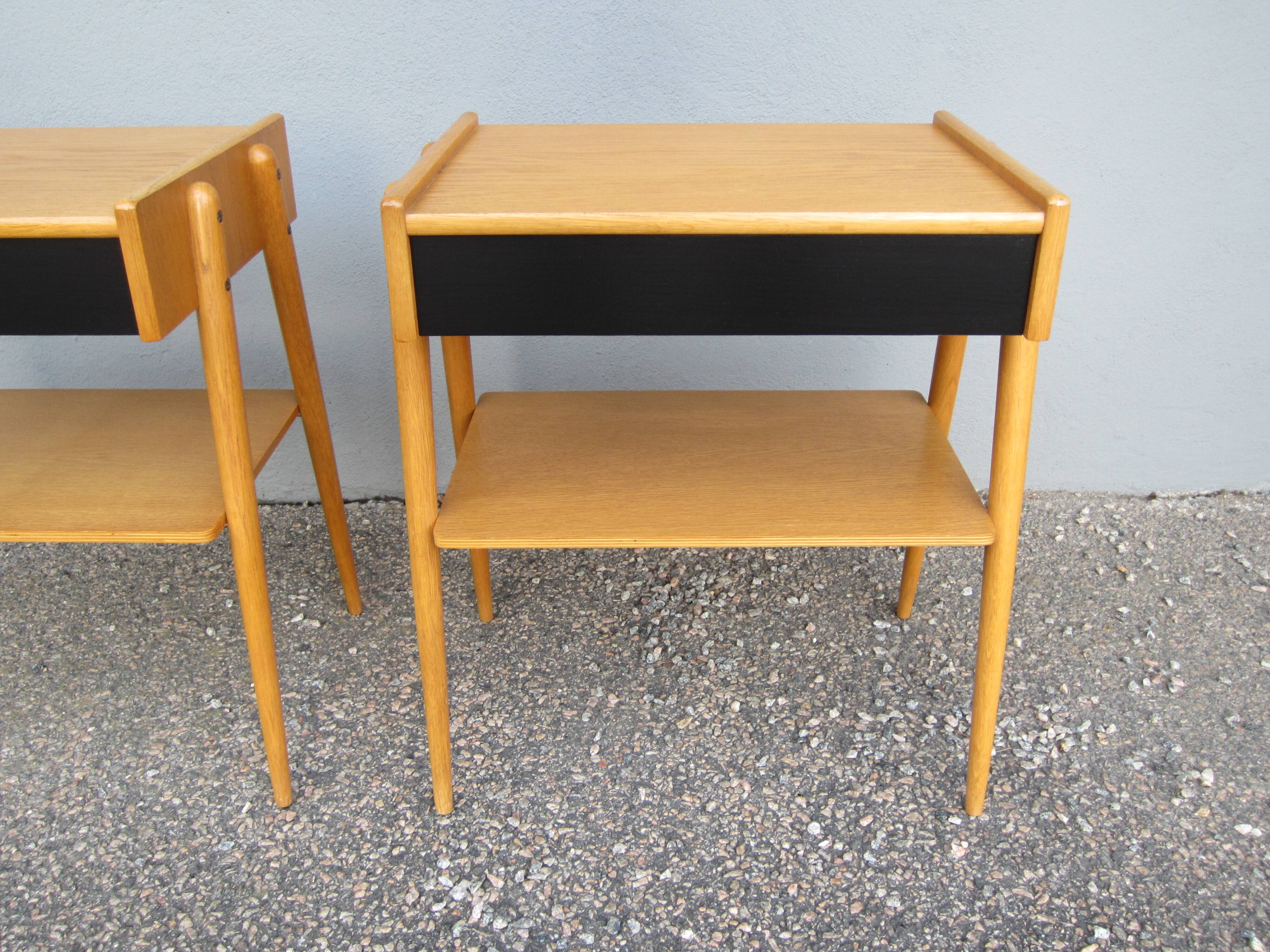 Pair of Scandinavian bedside tables by ab carlström & co möbelfabrik