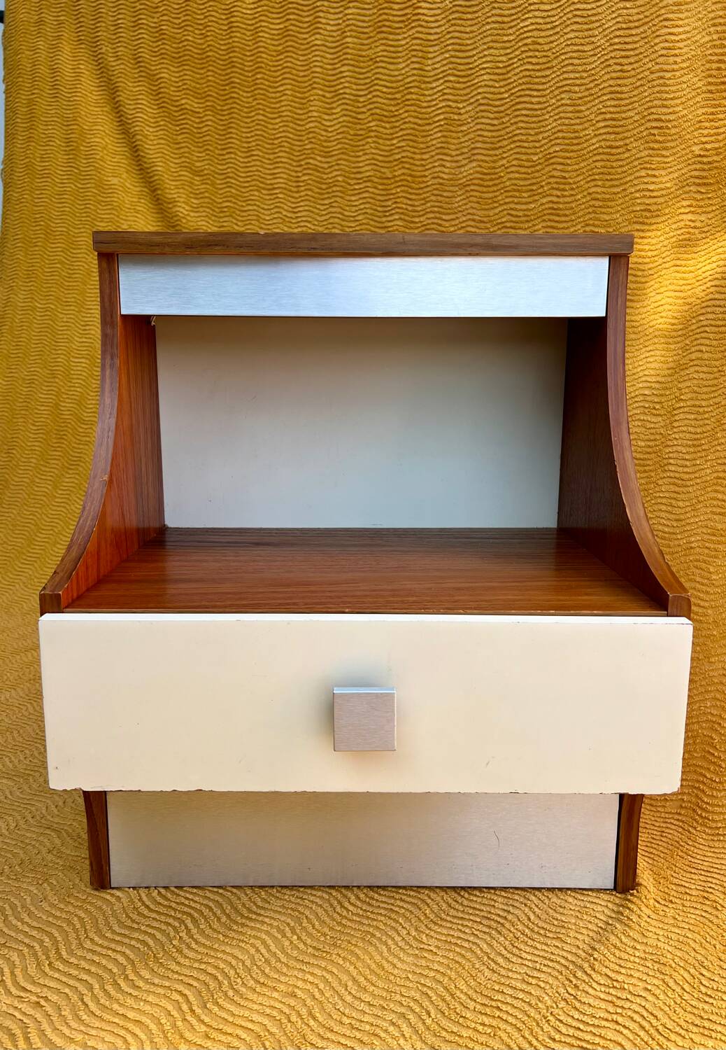 Duo tables de chevet éclairants space age 1970