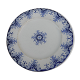 Assiette en faïence de Vieillard