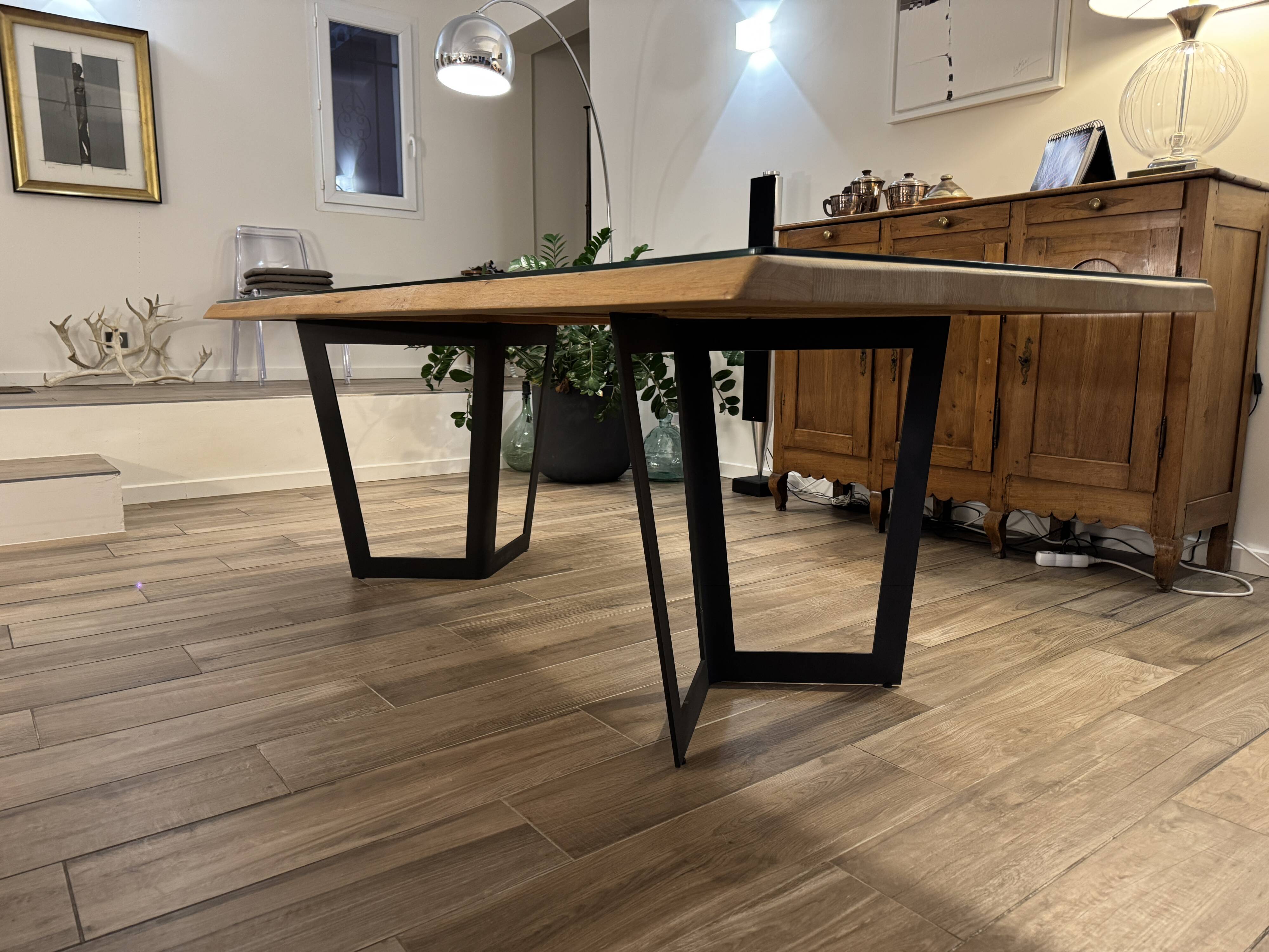 Wooden table model Goyaa published by XXL, 2017