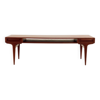Restored teak coffee table (MK10665)