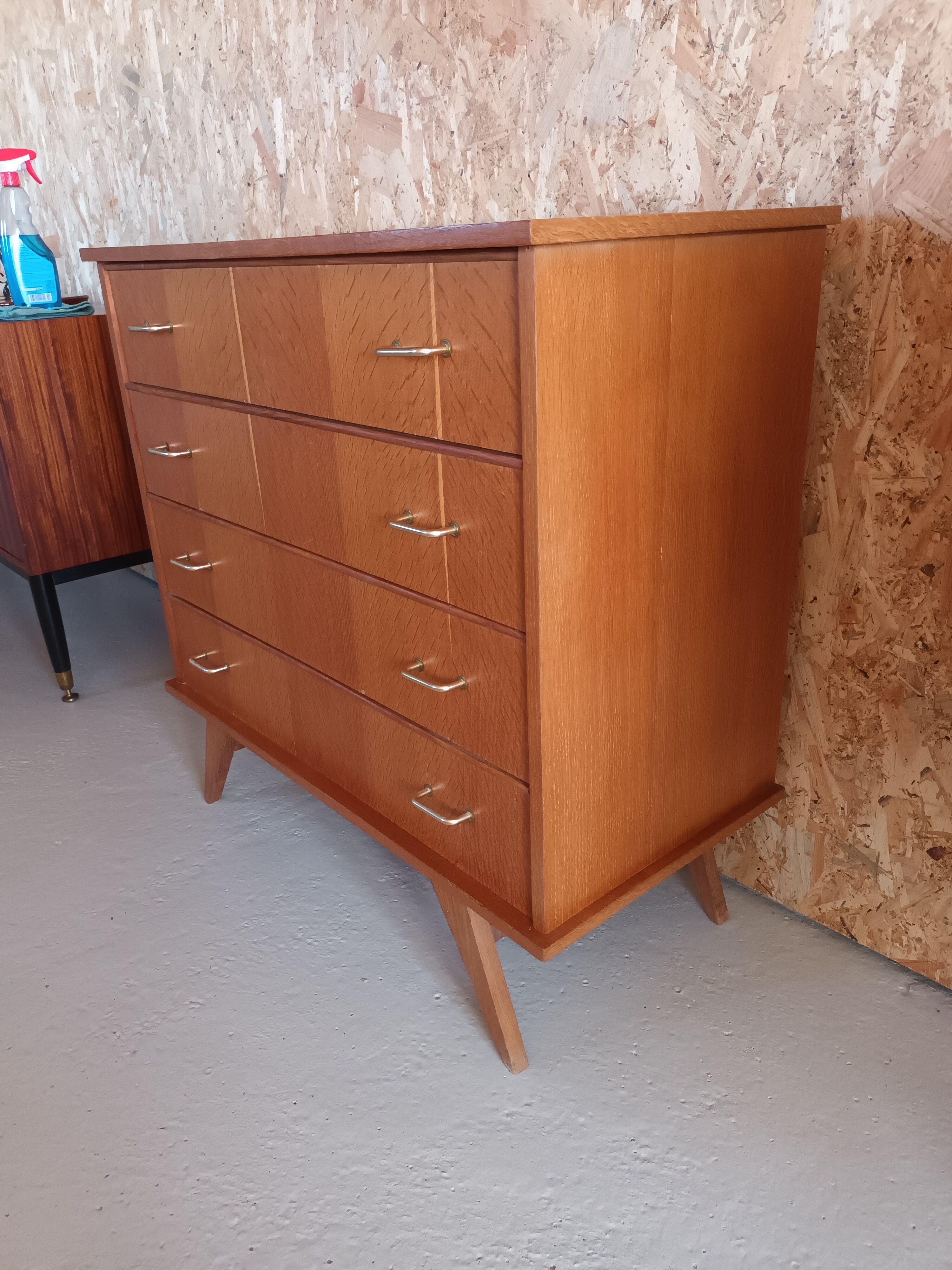 Commode vintage