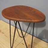 Tripod coffee table base pin