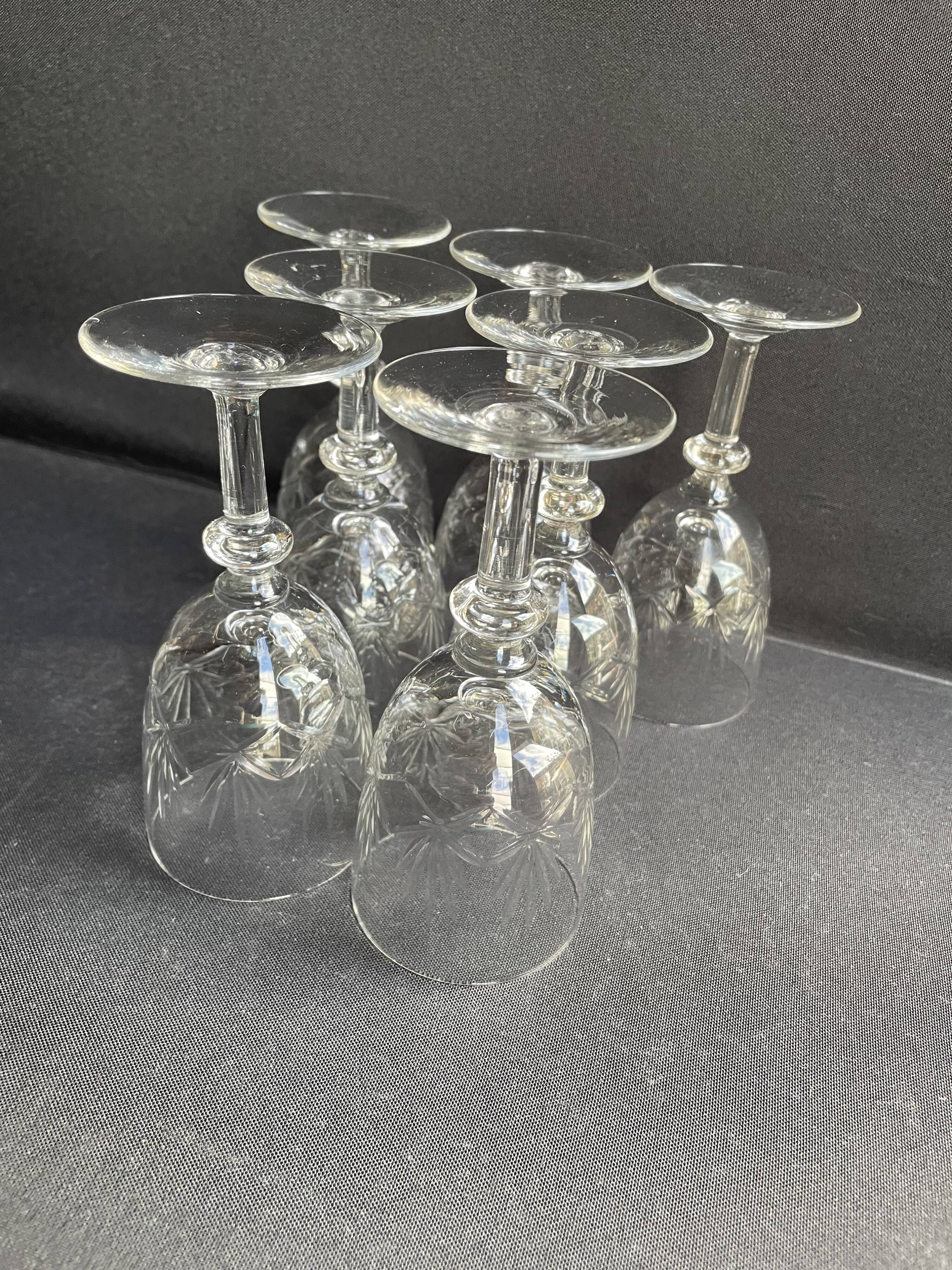 7 port glasses – Blown and cut crystal