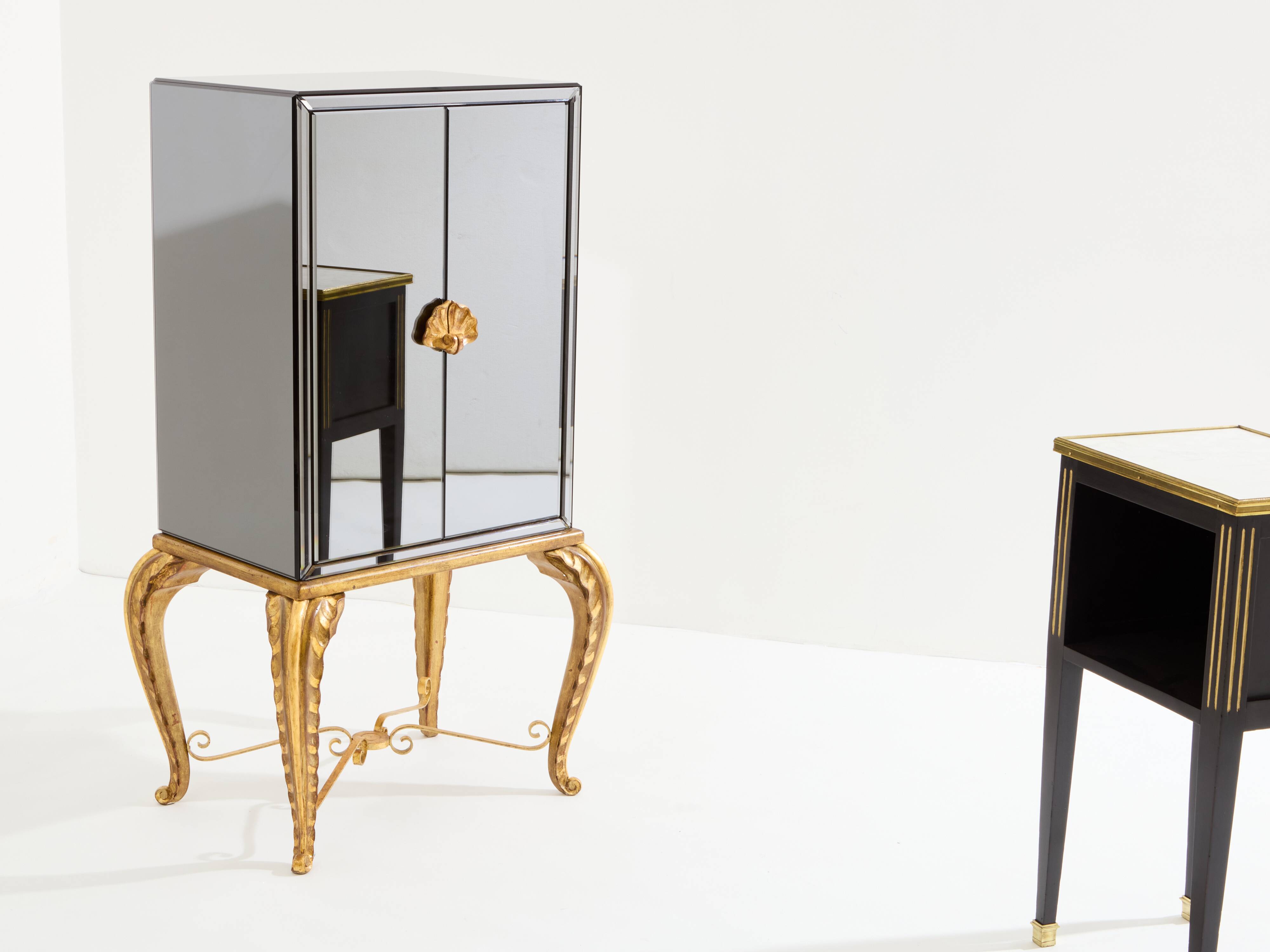 Maison Jansen bar cabinet in gilded wood and mirrors circa 1940