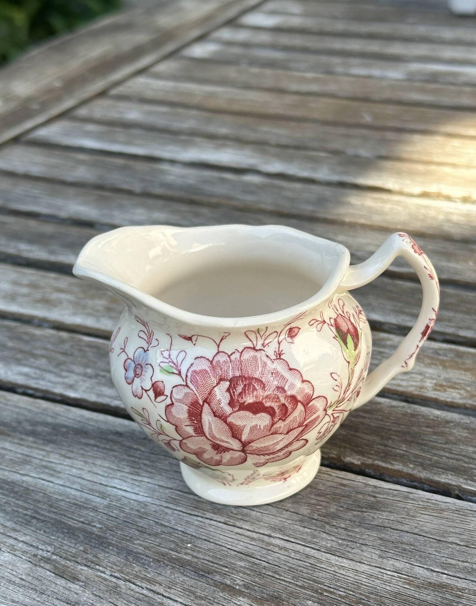 Pot a lit cremier en faïence anglaise johnson brothers rose chintz