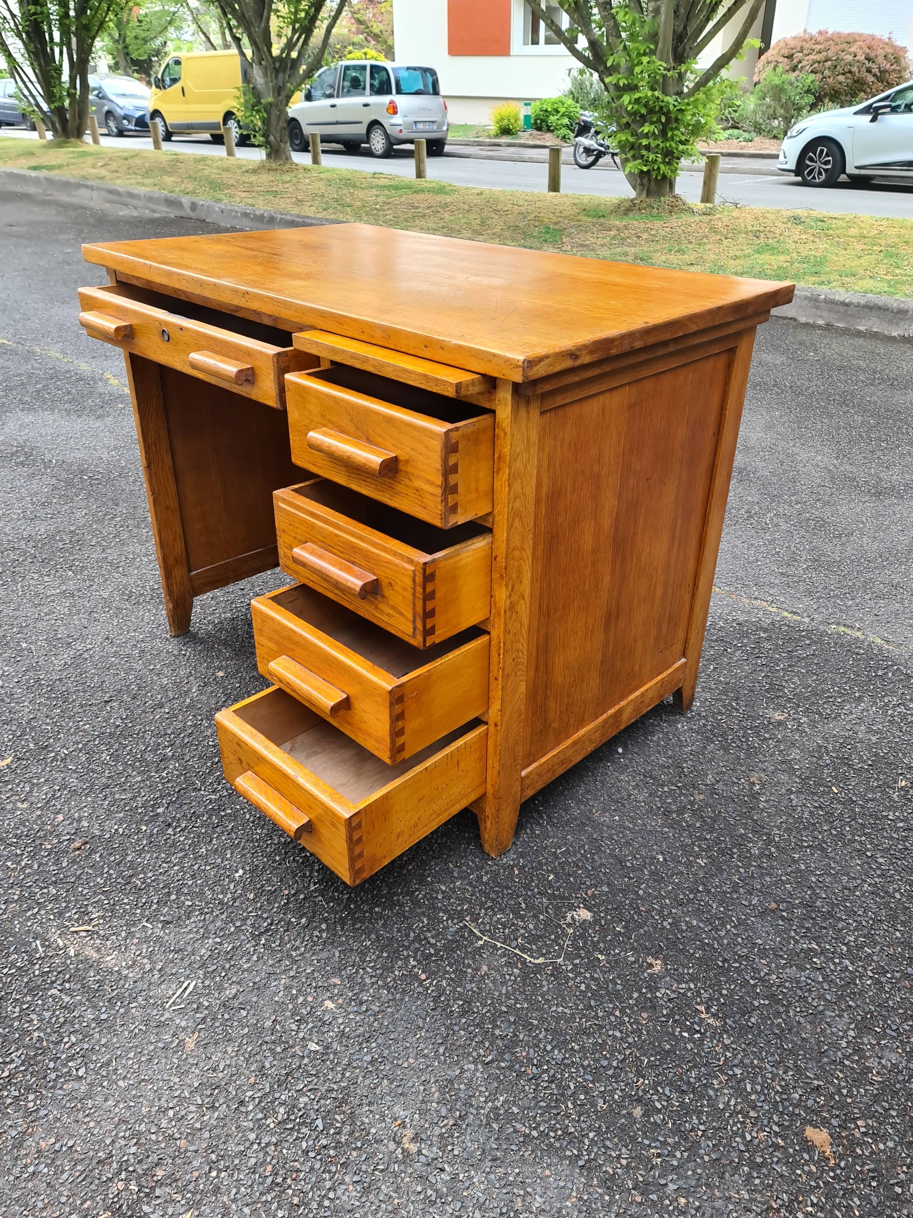 Bureau vintage maître d'école circa 1950
