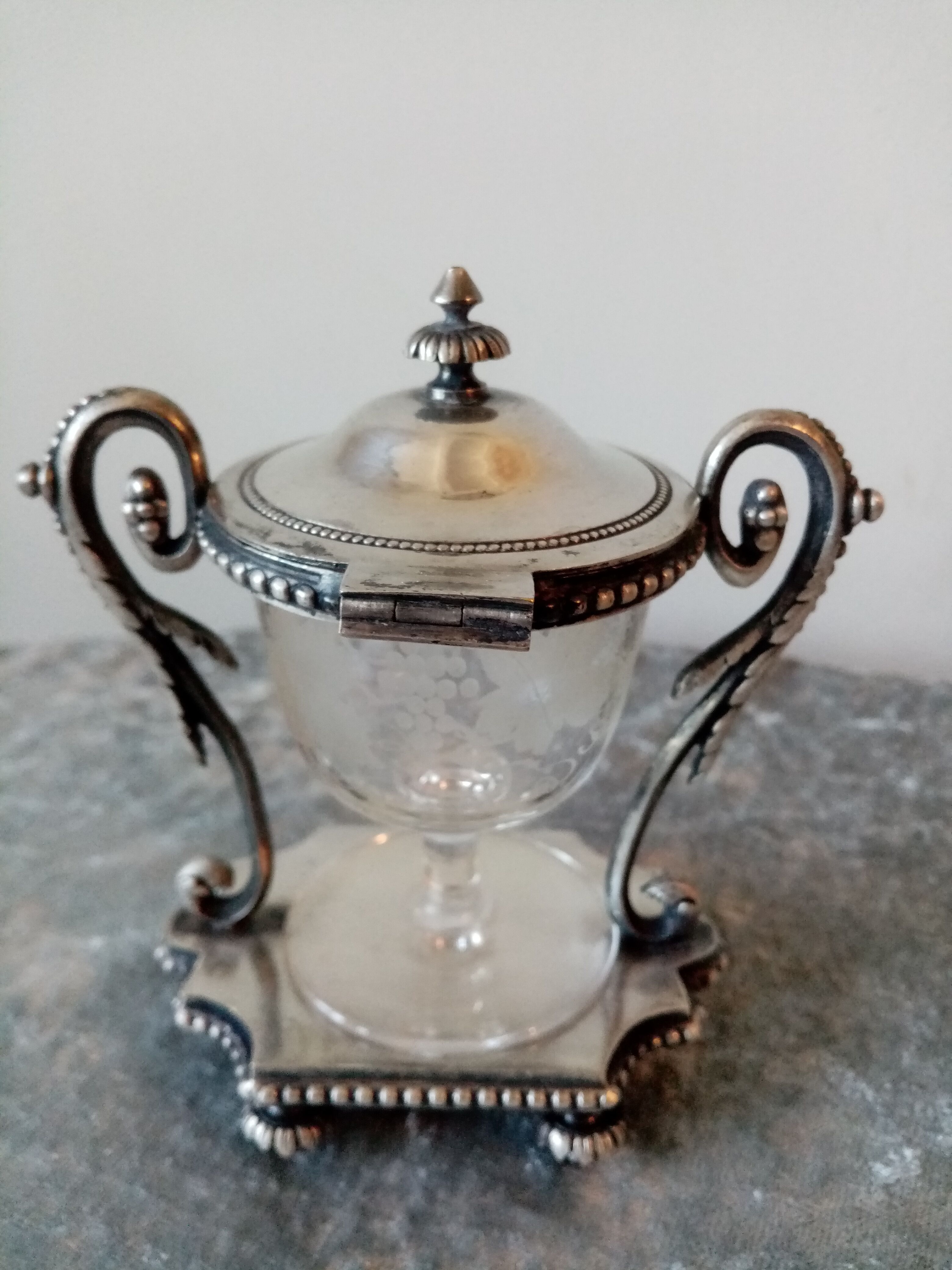 Old mustard maker in silver metal and crystal sign armand frenais