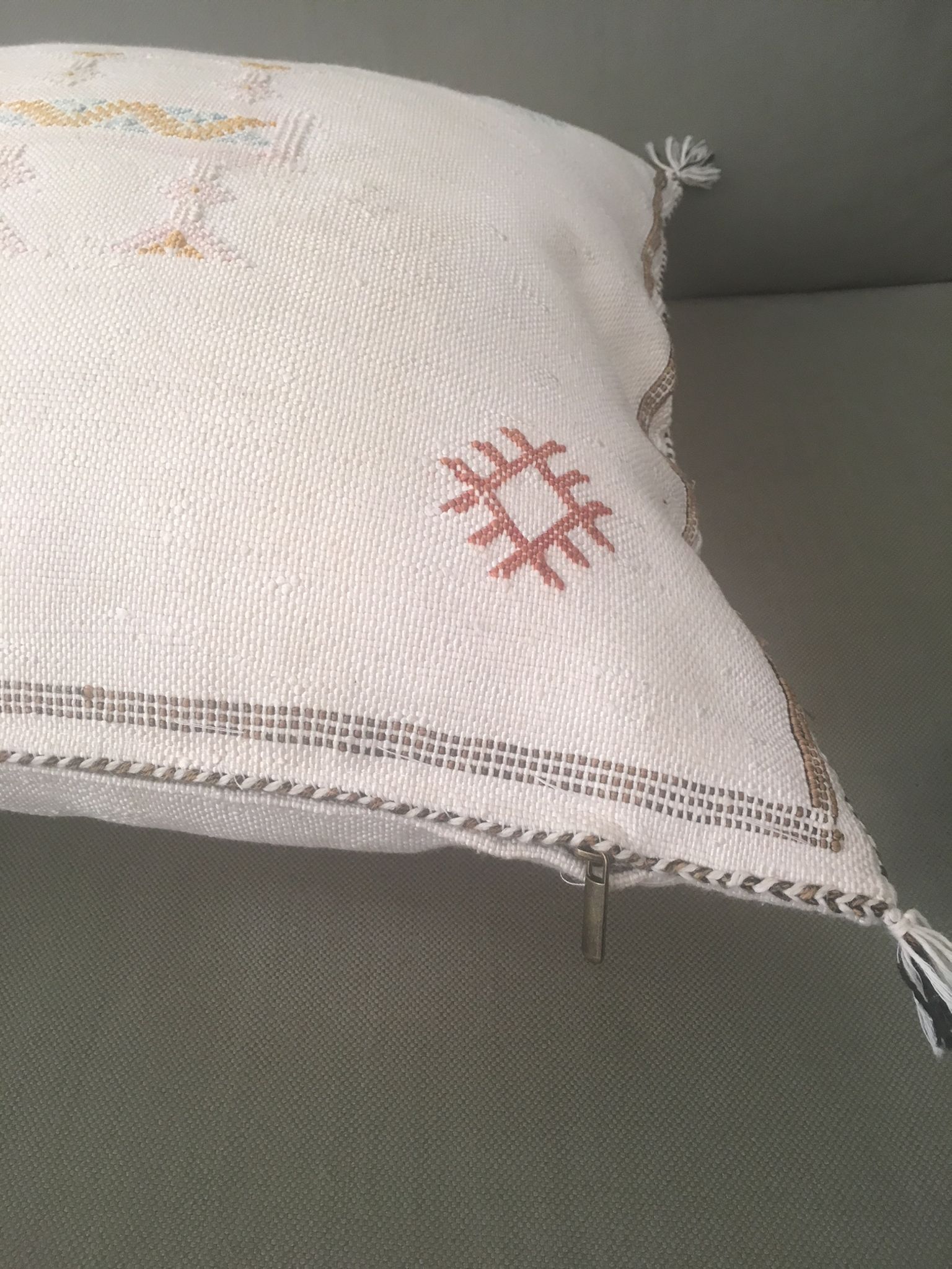 Vegetable silk cushion cover - Sabra