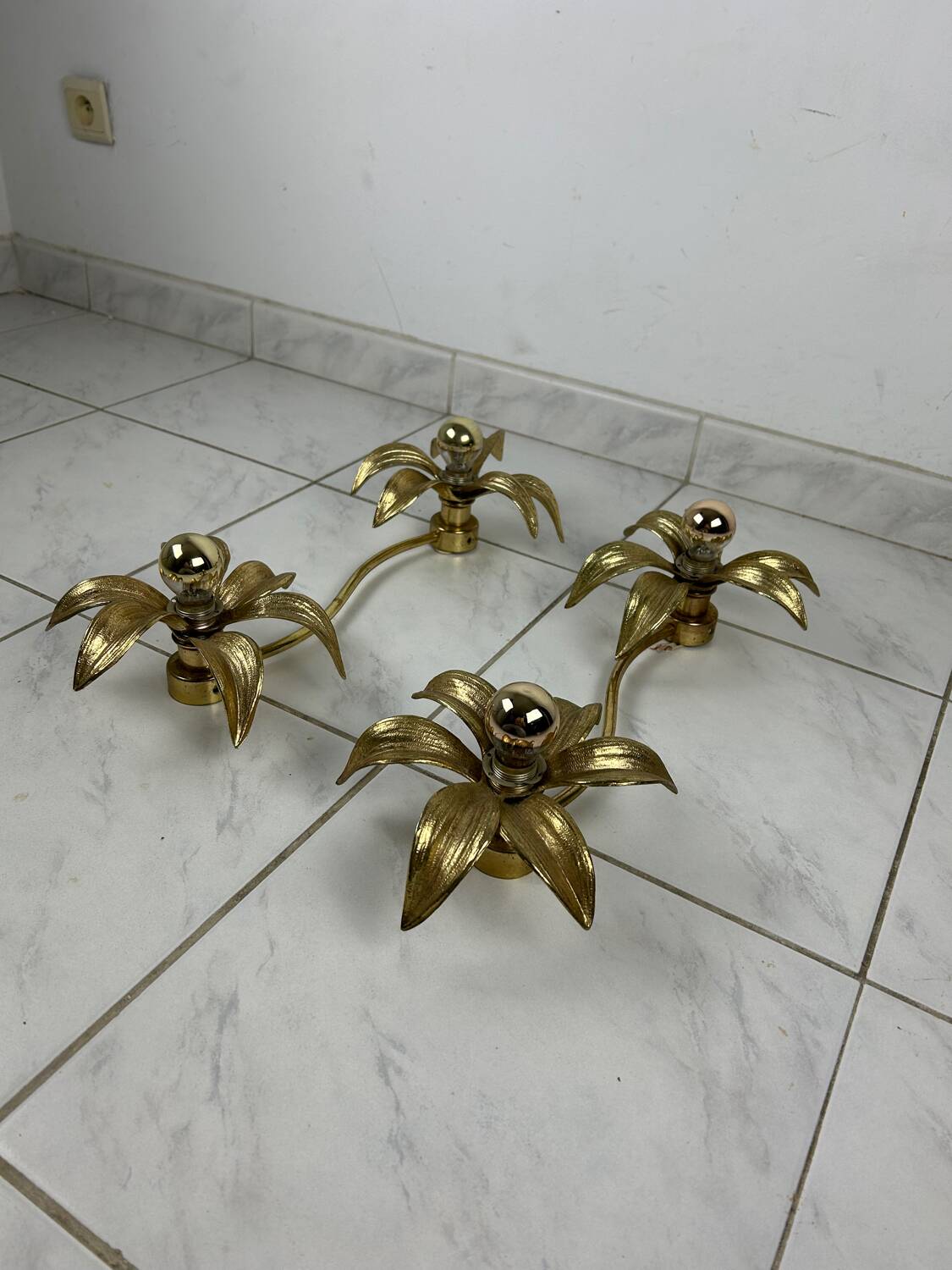 Vintage set of two messing flower wall lamps